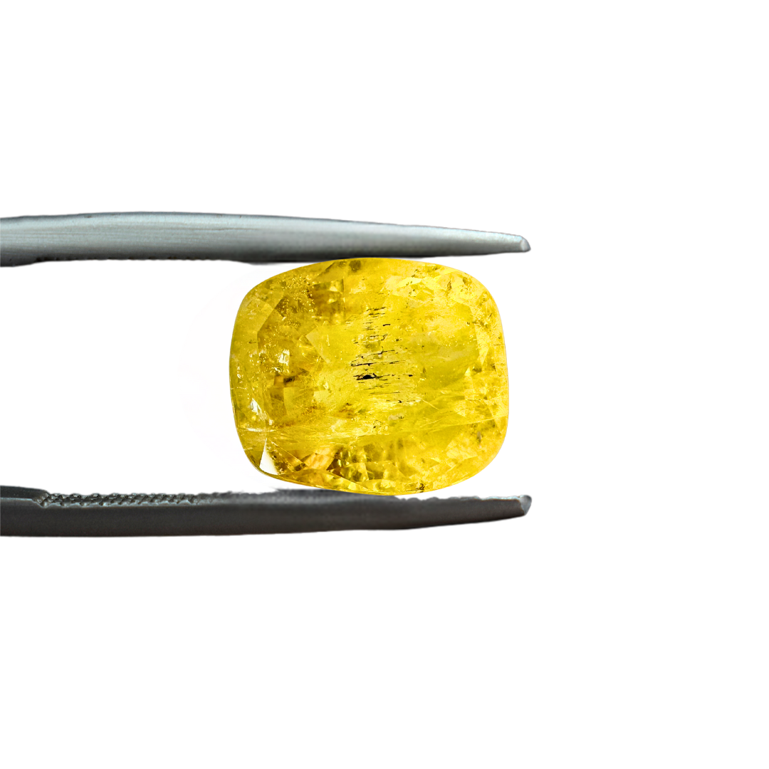 Yellow sapphire 6.82 Carat