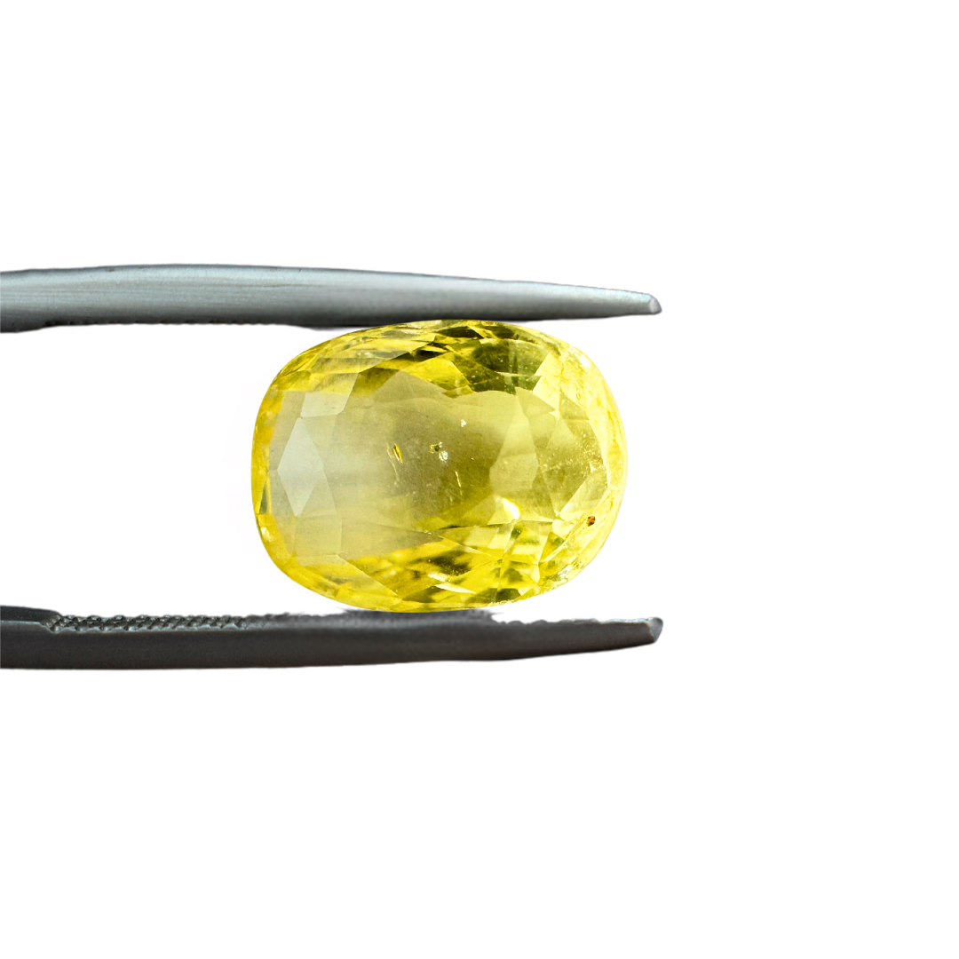 Yellow sapphire 3.52 Carat