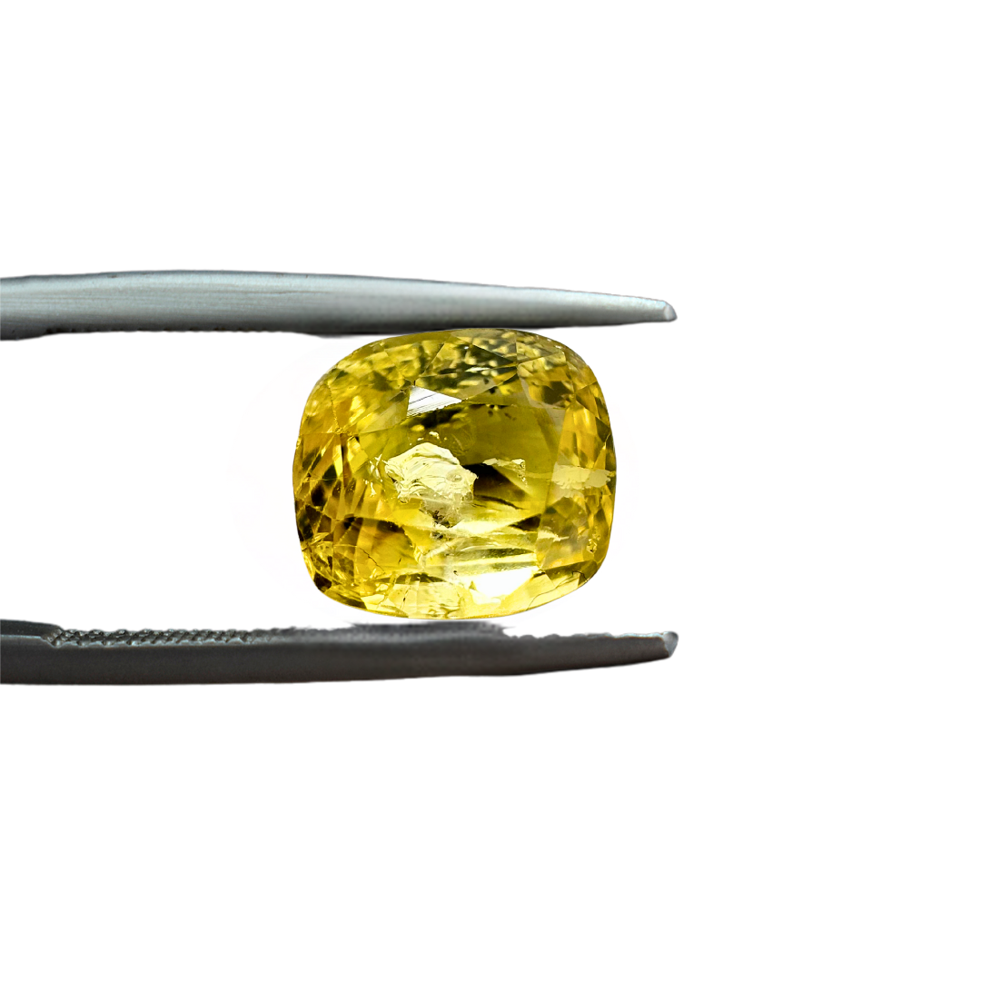 Yellow sapphire 5.18 Carat