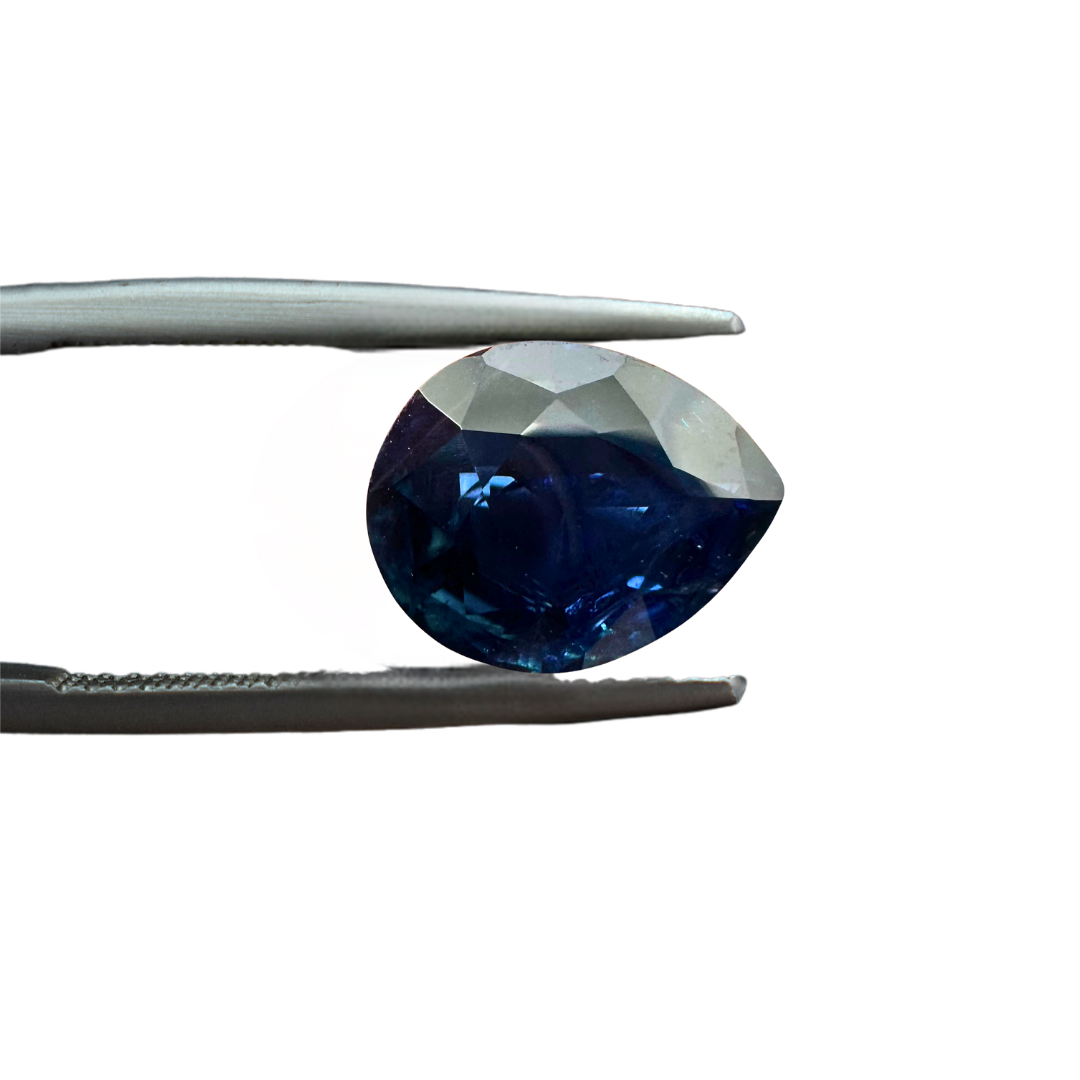 Natural Blue Sapphire 3.90 carat