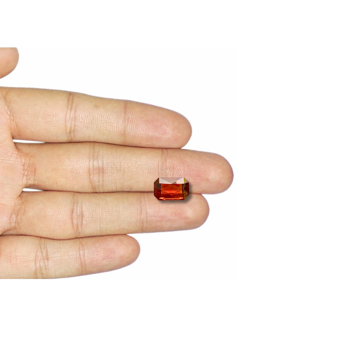 Natural Hessonite garnet 7.23 Carat