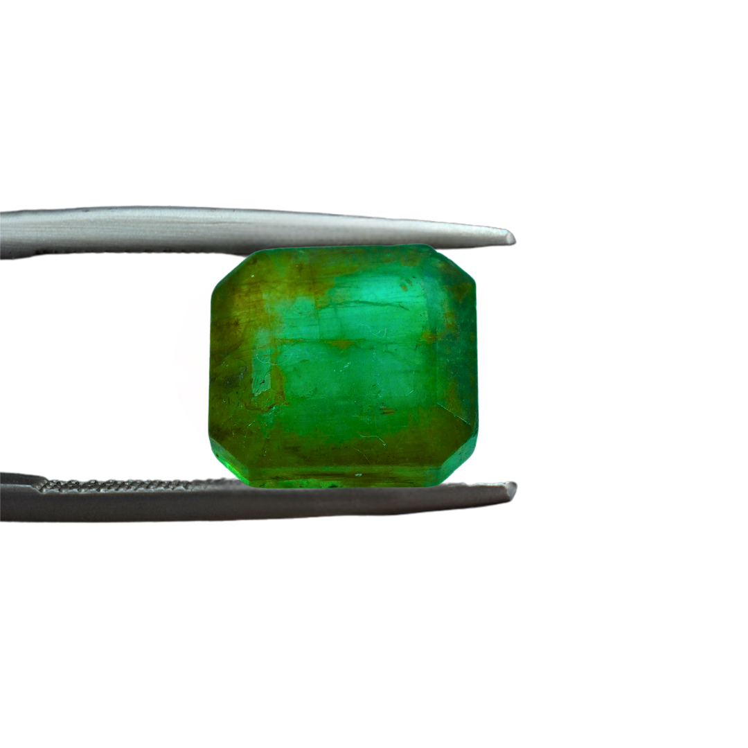 Natural Emerald 4.90