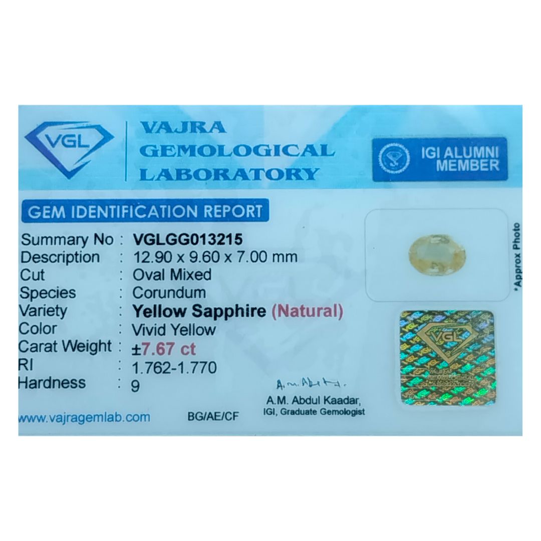 Yellow sapphire 7.67 Carat